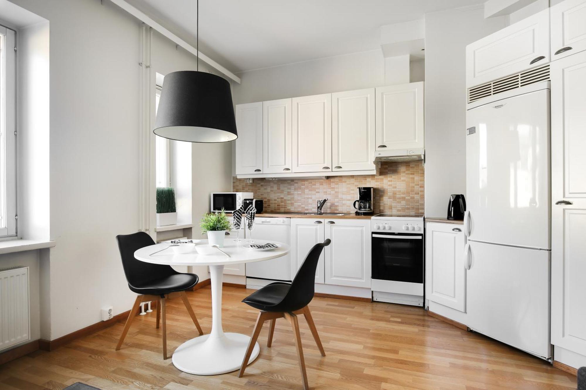 Kotimaailma Apartments Kamppi - Spacious 1Br Helsinki Exterior foto